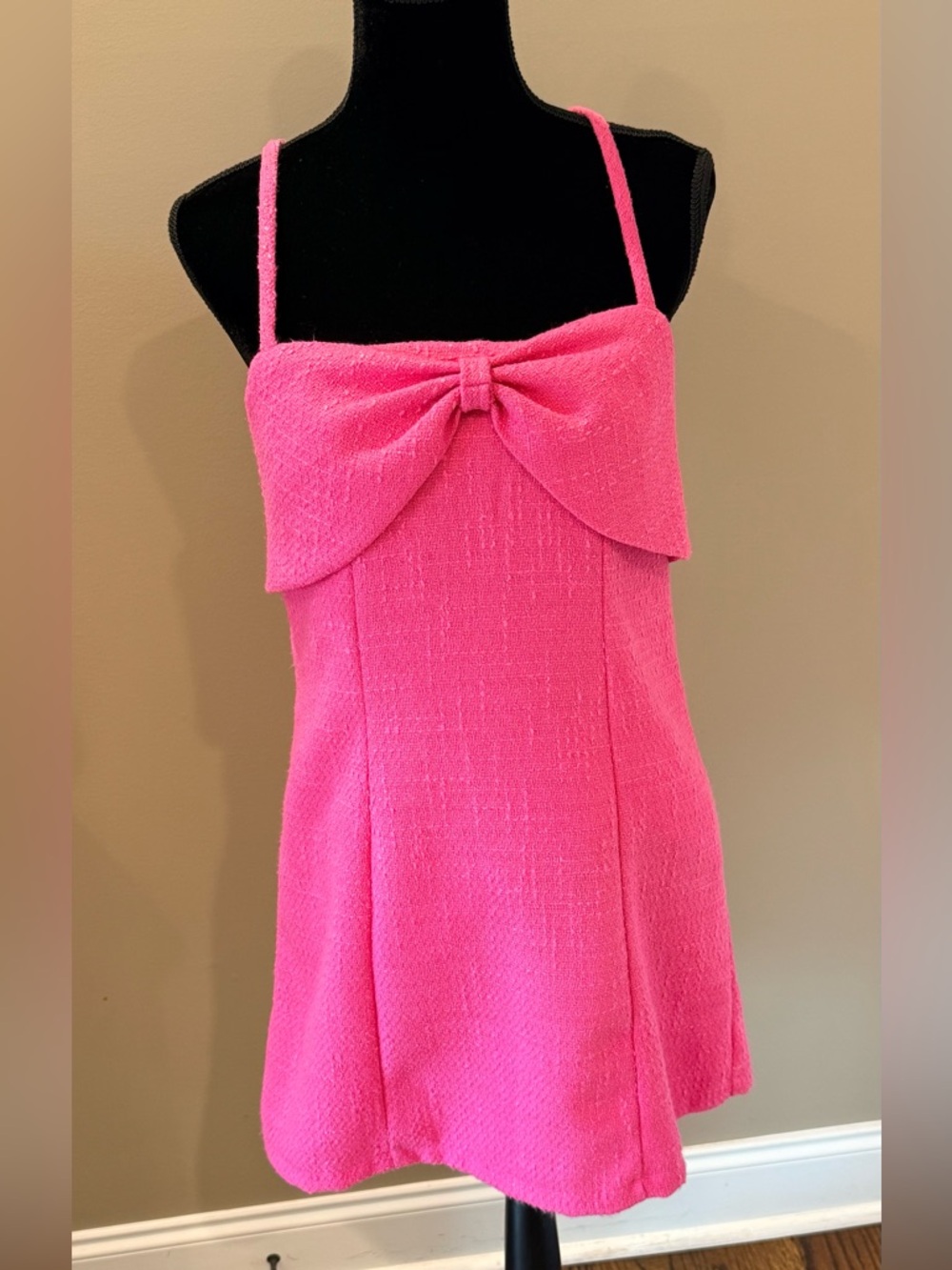 Women’s AQUA pink textured bow front dress- Size medium - Picture 5 of 10